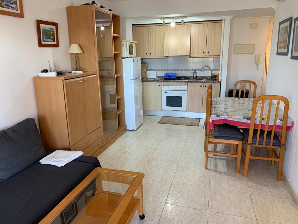 Service Apart Lazaro - Coral Beach - Vistas 칼페 외부 사진