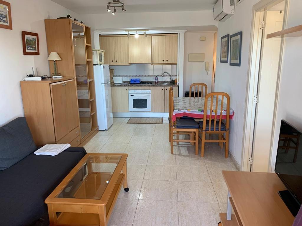 Service Apart Lazaro - Coral Beach - Vistas 칼페 외부 사진